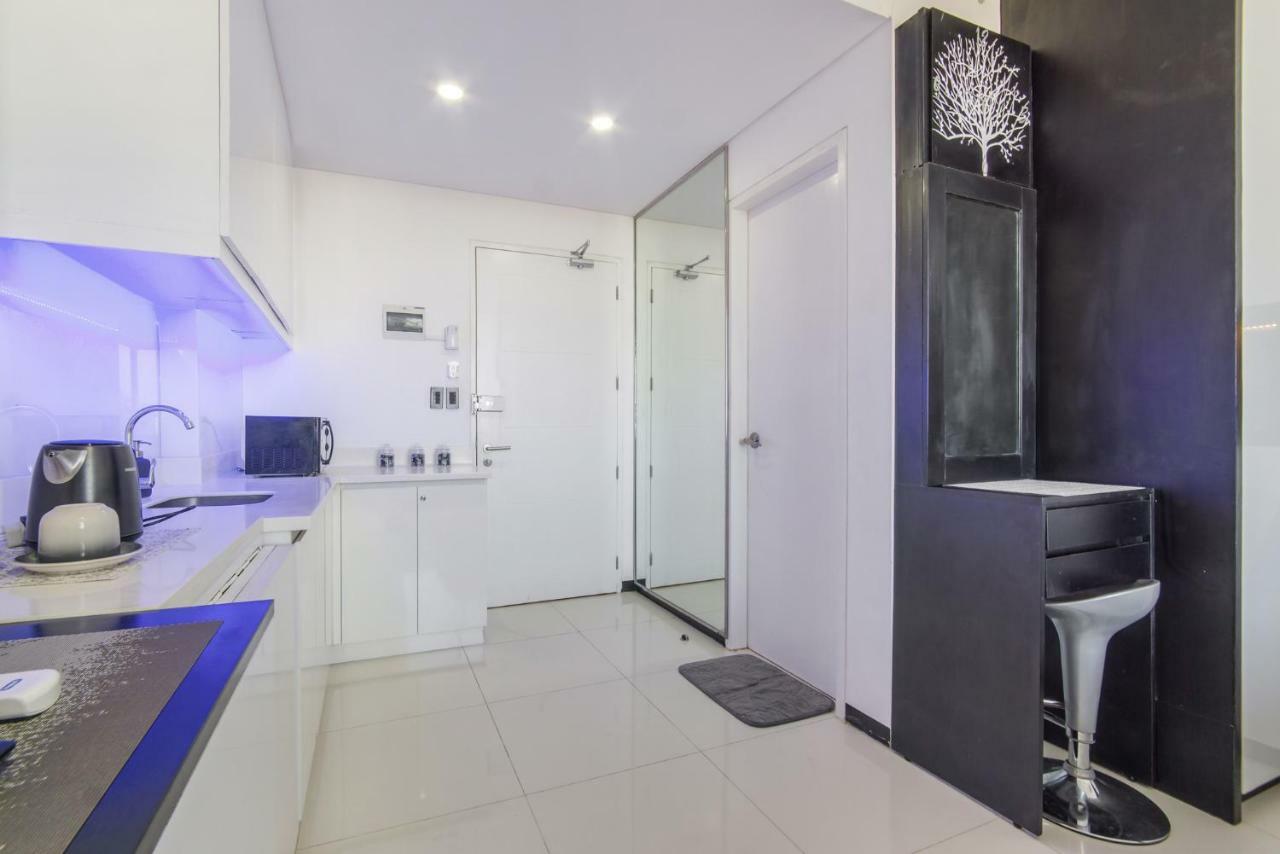Free Netflix Condo Near It Park With 32-Inch Samsung Hdtv Cebu Kültér fotó