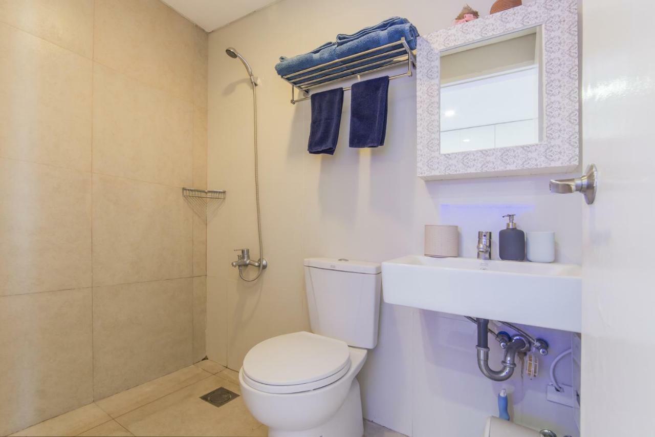 Free Netflix Condo Near It Park With 32-Inch Samsung Hdtv Cebu Kültér fotó